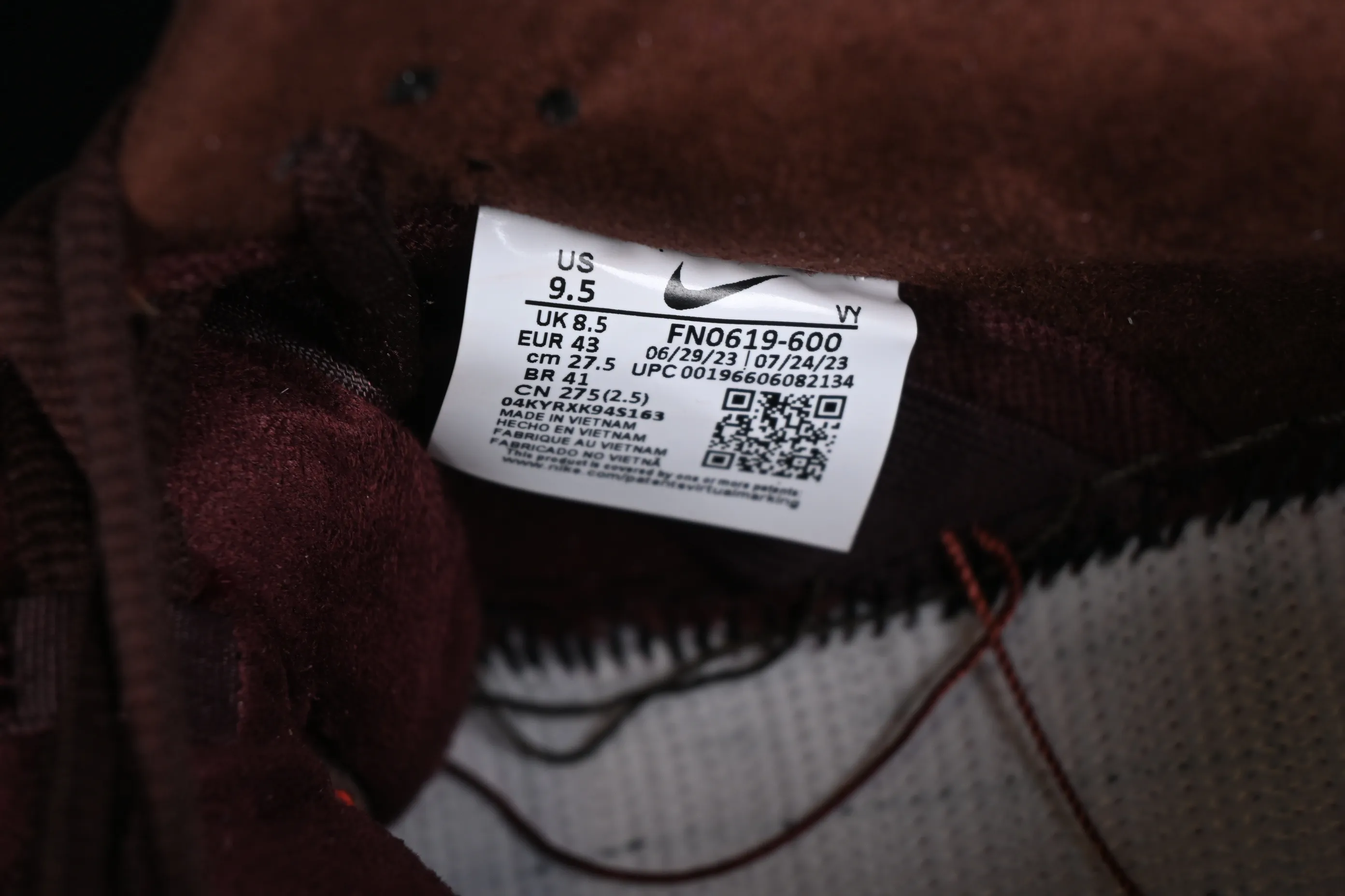 All Categories Nk SB Dunk Series Nk SB Dunk Low Low-top sneakers C version Nk SB Dunk Low Premium "Valentine's Day" Valentine's Day SB low-top casual sneakers FN0619-600